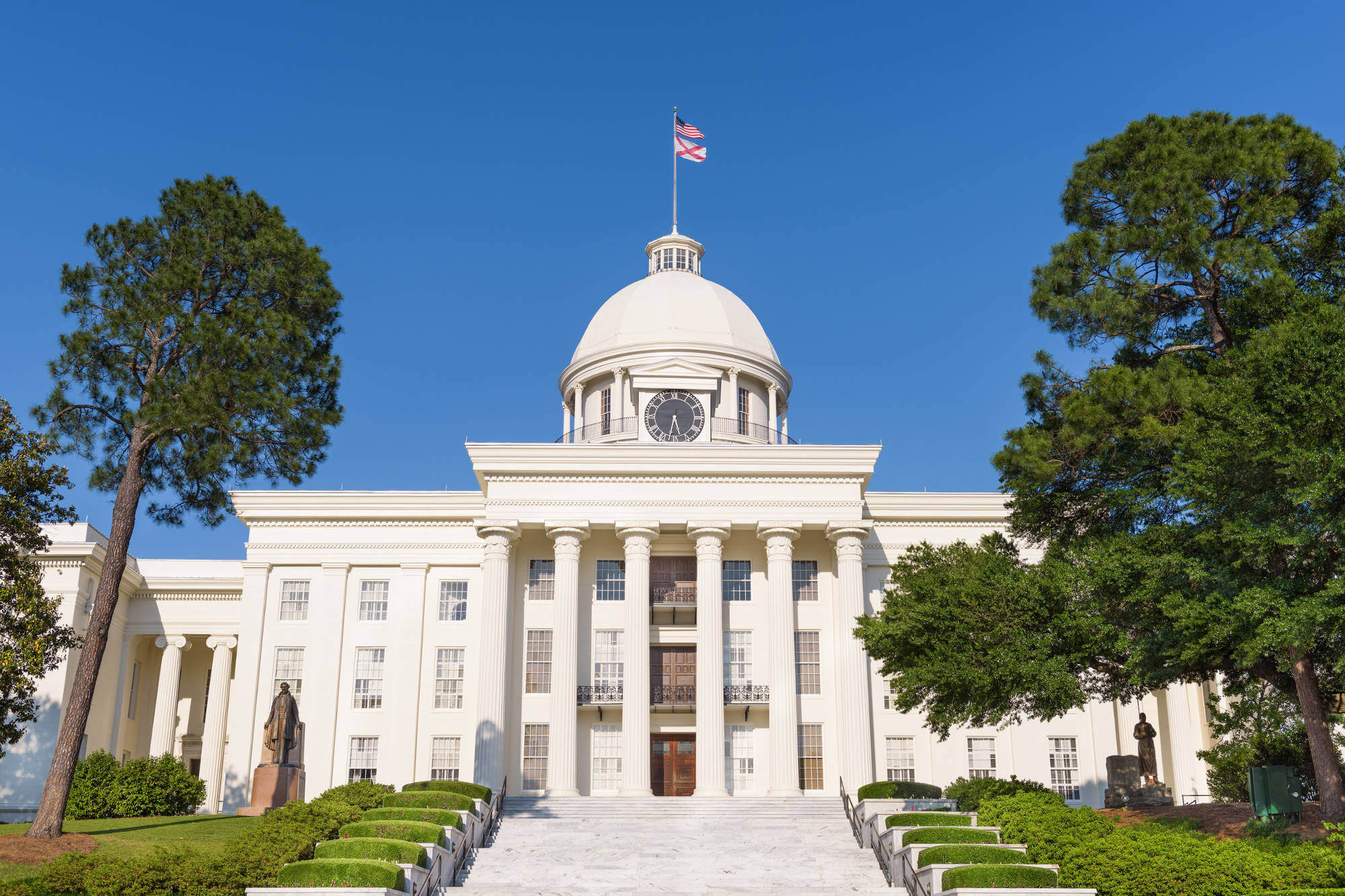 Entrance of the Alabama capitol building in Montgomery